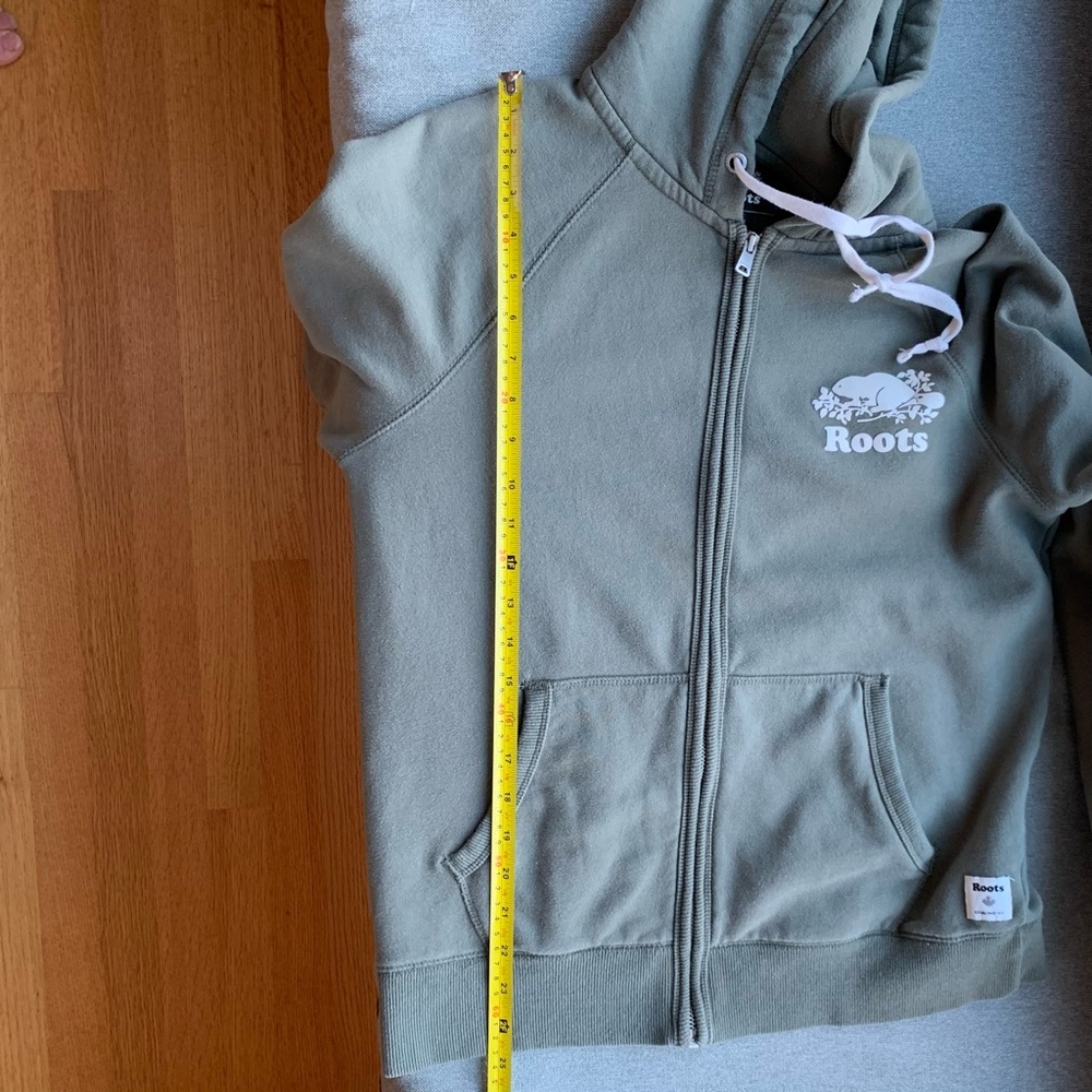 Roots olive green hoodie - Picture 8 of 9
